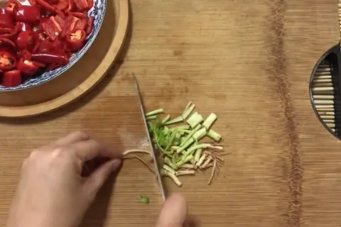 Prep the coriander Roots