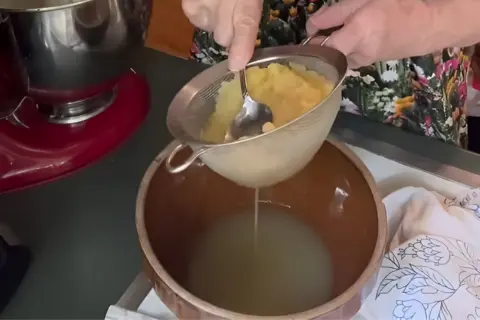 Preparing the Pineapple